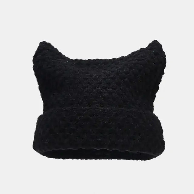 Green-striped Kawaii King knitted beanie with a cozy, playful design, perfect for adding a fun touch to winter outfits.
